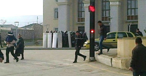 Clashes between policemen and participants of protest actions against rising prices and unemployment. Siyazan, January 13, 2016. Photo http://comments.az/topic/stolknoveniya-v-siyazani-zaderzhany-20-chel/ Clashes between policemen and participants of protest actions against rising prices and unemployment. Siyazan, January 13, 2016. Photo http://comments.az/topic/stolknoveniya-v-siyazani-zaderzhany-20-chel/