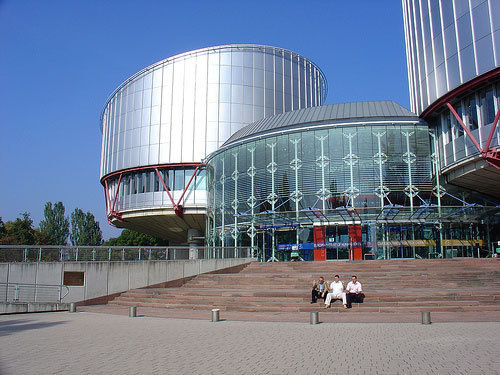 The European Court of Human Rights (ECtHR) in Strasbourg. Photo by www.flickr.com/photos/vigggo/1577251650 The European Court of Human Rights (ECtHR) in Strasbourg. Photo by www.flickr.com/photos/vigggo/1577251650