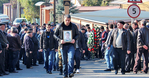 Funeral of the resident of North Ossetia Vladimir Tskaev. November 4, 2015. Photo by Emma Marzoeva for the "Caucasian Knot" Funeral of the resident of North Ossetia Vladimir Tskaev. November 4, 2015. Photo by Emma Marzoeva for the "Caucasian Knot"