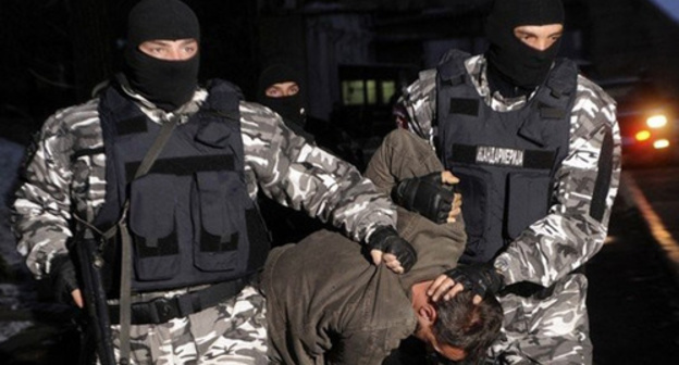 Detention. Photo: http://bloknot-rostov.ru/news/gruppu-terroristov-gotovivshikh-moshchnyy-vzryv-za-691292 Detention. Photo: http://bloknot-rostov.ru/news/gruppu-terroristov-gotovivshikh-moshchnyy-vzryv-za-691292