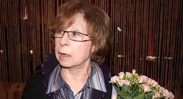 Liya Akhedzhakova. Photo: HitmanXS (Anton Romanov), https://ru.wikipedia.org/wiki/Ахеджакова,_Лия_Меджидовна#/media/File:Ahejakova.jpg Liya Akhedzhakova. Photo: HitmanXS (Anton Romanov), https://ru.wikipedia.org/wiki/Ахеджакова,_Лия_Меджидовна#/media/File:Ahejakova.jpg