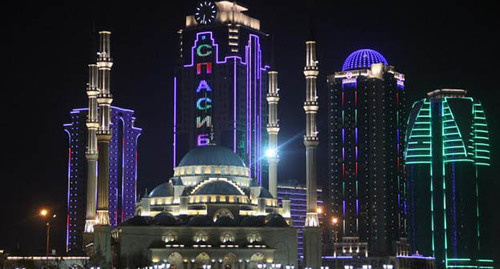 Mosque in Grozny. Photo by Magomed Magomedov for the "Caucasian Knot"