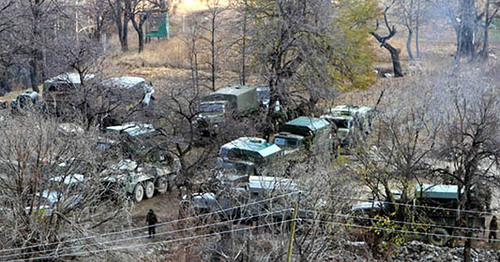 The special operation in the village of Balakhani of the Untsukul District of Dagestan. Photo by Ruslan Alibekov http://chernovik.net/ The special operation in the village of Balakhani of the Untsukul District of Dagestan. Photo by Ruslan Alibekov http://chernovik.net/