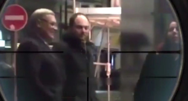 Leader of the "PARNAS" party Mikhail Kasyanov appears under a filter simulating a rifle sight. Photo: http://instagramm.ru/kadyrov_95/?mid=1174883868445579510_260955581 Leader of the "PARNAS" party Mikhail Kasyanov appears under a filter simulating a rifle sight. Photo: http://instagramm.ru/kadyrov_95/?mid=1174883868445579510_260955581