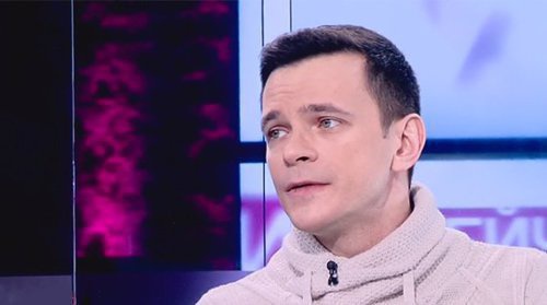Ilya Yashin. Screenshot of a video https://tvrain.ru/teleshow/vechernee_shou/yashin-402108/