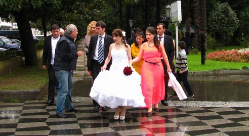 The participants of a wedding ceremony in Georgia. Batumi, Adjaria. Photo by Yuliya Kasheta for the "Caucasian Knot" The participants of a wedding ceremony in Georgia. Batumi, Adjaria. Photo by Yuliya Kasheta for the "Caucasian Knot"