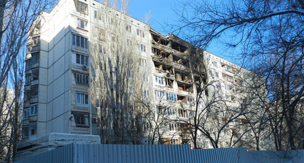 Apartment building in Volgograd destroyed by explosion, January 2016. Photo by Tatiana Filimonova for the ‘Caucasian Knot’. Apartment building in Volgograd destroyed by explosion, January 2016. Photo by Tatiana Filimonova for the ‘Caucasian Knot’.