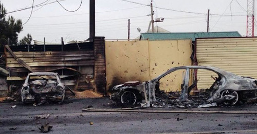 The spot of the explosion at the GIBBD (traffic police) post near the village of Djemikent, Derbent District of Dagestan. February 15, 2016. Photo http://nac.gov.ru/ The spot of the explosion at the GIBBD (traffic police) post near the village of Djemikent, Derbent District of Dagestan. February 15, 2016. Photo http://nac.gov.ru/