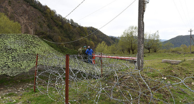 The Georgian-South-Ossetian border. Photo: © Sputnik/ Ada Baghian, http://sputnik-ossetia.ru/South_Ossetia/20160215/1311153.html The Georgian-South-Ossetian border. Photo: © Sputnik/ Ada Baghian, http://sputnik-ossetia.ru/South_Ossetia/20160215/1311153.html