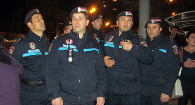 The police in Yerevan 25.02.16. Photo by Tigran Petrosyan for the "Caucasian Knot" The police in Yerevan 25.02.16. Photo by Tigran Petrosyan for the "Caucasian Knot"