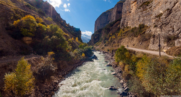 Chegem Gorge. Photo: Eugeny Trisko, http://www.flickr.com Chegem Gorge. Photo: Eugeny Trisko, http://www.flickr.com