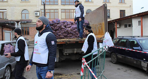A charity action 04.03.2016. Photo by Magomed Tachiev for the "Caucasian Knot" A charity action 04.03.2016. Photo by Magomed Tachiev for the "Caucasian Knot"