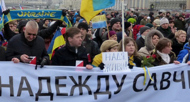 The participants of the rally in memory of Boris Nemtsov, who demanded to release Savchenko. Moscow, March 1, 2015. Photo: Wikipedia.org The participants of the rally in memory of Boris Nemtsov, who demanded to release Savchenko. Moscow, March 1, 2015. Photo: Wikipedia.org