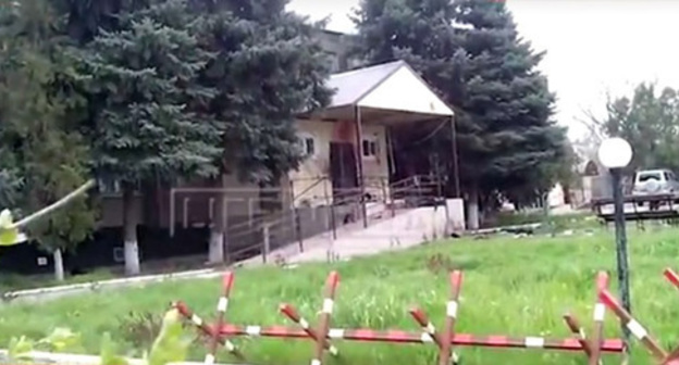 At the site of explosion near the ROVD fo Novoselitsk District, Stavropol Territory, April 11, 2016. Photo: screenshot of the video YKK, https://www.youtube.com/watch?v=3hnsZZpFtA4 At the site of explosion near the ROVD fo Novoselitsk District, Stavropol Territory, April 11, 2016. Photo: screenshot of the video YKK, https://www.youtube.com/watch?v=3hnsZZpFtA4