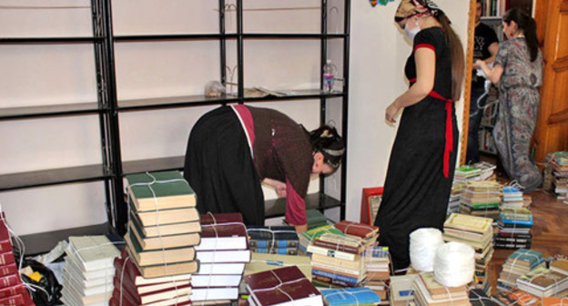 Closure of the Grozny Central City Library. Photo: Seda Magomedova / KAVPOLIT Closure of the Grozny Central City Library. Photo: Seda Magomedova / KAVPOLIT