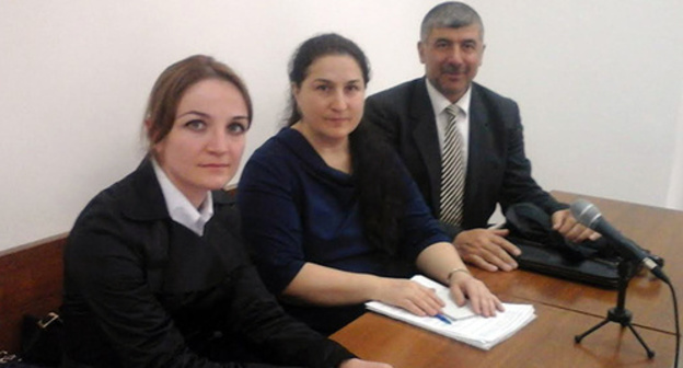 To the right: an advocate Fatima Salpagarova, Leyla Arkelova and an advocate Kurman-Alm Bolatchiev in the Cherkessk City Court 21.04.2016. Photo by Asya Kapaeva for the "Caucasian Knot" To the right: an advocate Fatima Salpagarova, Leyla Arkelova and an advocate Kurman-Alm Bolatchiev in the Cherkessk City Court 21.04.2016. Photo by Asya Kapaeva for the "Caucasian Knot"