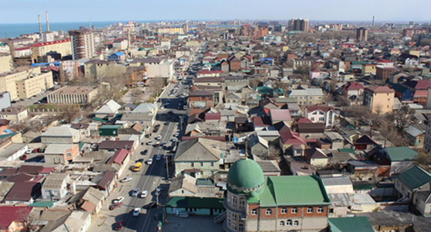 A view of Makhachkala. Photo: Arsen Bagaziev, http://odnoselchane.ru/?page=photos_of_category&sect=2323&com=photogallery A view of Makhachkala. Photo: Arsen Bagaziev, http://odnoselchane.ru/?page=photos_of_category&sect=2323&com=photogallery