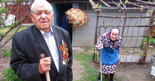 Vasily Kuzmin, an invalid and a veteran of the Great Patriotic War, Volgograd, May 2016. Photo by Vyacheslav Yaschenko for the ‘Caucasian Knot’. Vasily Kuzmin, an invalid and a veteran of the Great Patriotic War, Volgograd, May 2016. Photo by Vyacheslav Yaschenko for the ‘Caucasian Knot’.