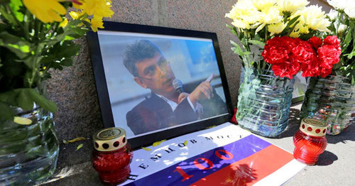Boris Nemtsov Memorial at the Greater Moscow River Bridge. Photo: Ivan Trfilov (RFE/RL) Boris Nemtsov Memorial at the Greater Moscow River Bridge. Photo: Ivan Trfilov (RFE/RL)