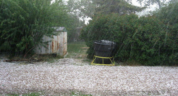 Hail. Photo Flickr/Trevor Manternach Hail. Photo Flickr/Trevor Manternach