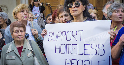 Rally in support of homeless people, Tbilisi, May 19, 2016. Photo: Sputnik/Levan Avlabreli Rally in support of homeless people, Tbilisi, May 19, 2016. Photo: Sputnik/Levan Avlabreli