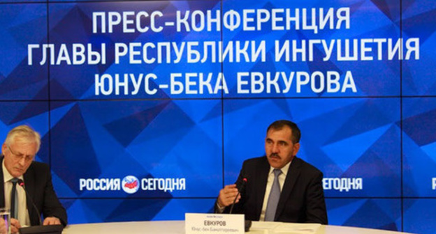 Yunus-Bek Evkurov (to the right) at the press conference. Photo by Yelena Khrustalyova Yunus-Bek Evkurov (to the right) at the press conference. Photo by Yelena Khrustalyova