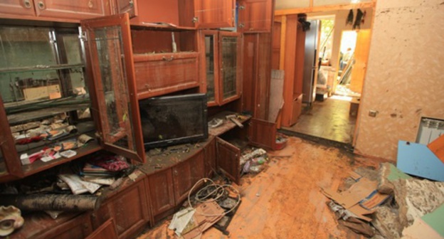 A room in one of the apartments damaged during the flooding in Rostov-on-Don. Photo: http://rostov-gorod.info/press_center/news/139/44535/ A room in one of the apartments damaged during the flooding in Rostov-on-Don. Photo: http://rostov-gorod.info/press_center/news/139/44535/