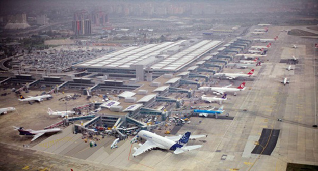 Airport of Istanbul. Photo: https://ru.wikipedia.org/wiki/Теракт_в_аэропорту_имени_Ататюрка#/media/File:Atat%C3%BCrk_international_airport_borak.jpg Airport of Istanbul. Photo: https://ru.wikipedia.org/wiki/Теракт_в_аэропорту_имени_Ататюрка#/media/File:Atat%C3%BCrk_international_airport_borak.jpg
