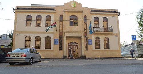 Prosecutor's Office of Sukhumi. Photo: © Sputnik. Tomas Thaitsuk, http://sputnik-abkhazia.ru/Abkhazia/20160704/1018965085.html Prosecutor's Office of Sukhumi. Photo: © Sputnik. Tomas Thaitsuk, http://sputnik-abkhazia.ru/Abkhazia/20160704/1018965085.html