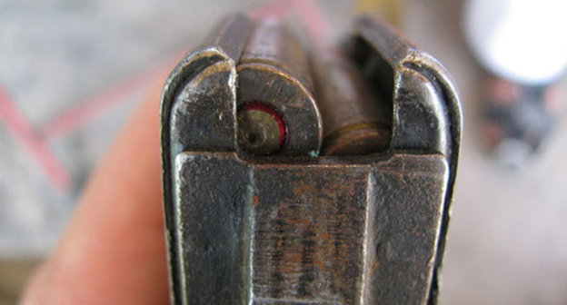 A Kalashnikov submachine gun. Photo: Todd Huffman from Phoenix, AZ - Worn https://ru.wikipedia.org/ A Kalashnikov submachine gun. Photo: Todd Huffman from Phoenix, AZ - Worn https://ru.wikipedia.org/