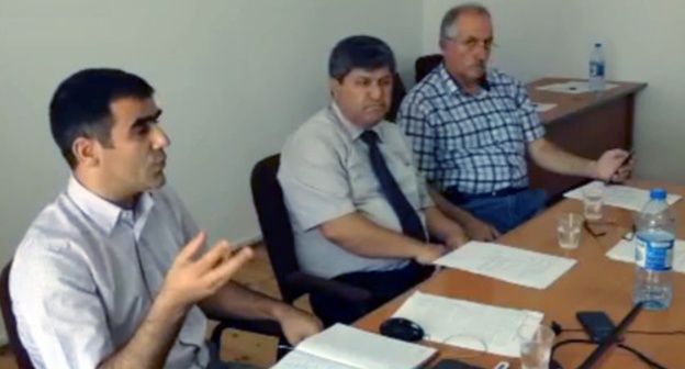 Participants of the roundtable "Azerbaijani mass media on the 141st annual National Press Day". Photo: screenshot of the video recording of the event, Bambuser.com/v/6374536 Participants of the roundtable "Azerbaijani mass media on the 141st annual National Press Day". Photo: screenshot of the video recording of the event, Bambuser.com/v/6374536