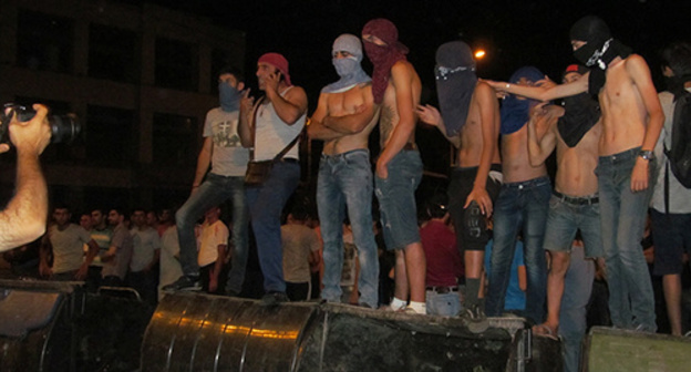 Protesters who took part in clashes with police in Yerevan, July 20, 2016. Photo by Tigran Petrosyan for the ‘Caucasian Knot’. Protesters who took part in clashes with police in Yerevan, July 20, 2016. Photo by Tigran Petrosyan for the ‘Caucasian Knot’.