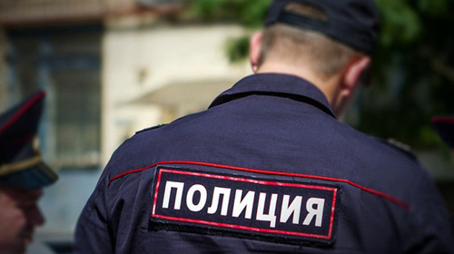 A policeman. Photo: http://1tulatv.ru/2016/06/15/52095-tulyak-blagodarit-policeyskih-za-raskrytie-prestupleniya.html A policeman. Photo: http://1tulatv.ru/2016/06/15/52095-tulyak-blagodarit-policeyskih-za-raskrytie-prestupleniya.html