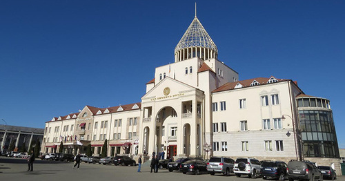 The Parliament of Nagorno-Karabakh in Stepanakert. Photo by Alvard Grigoryan for the "Caucasian Knot" The Parliament of Nagorno-Karabakh in Stepanakert. Photo by Alvard Grigoryan for the "Caucasian Knot"
