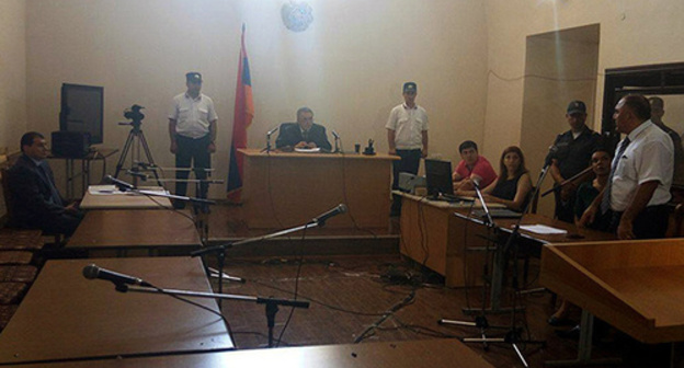 A trial of the case of the Avetisyan family. Photo: © Sputnik/ Armenuhi Mkhoyan http://ru.armeniasputnik.am/incidents/20160812/4637214.html A trial of the case of the Avetisyan family. Photo: © Sputnik/ Armenuhi Mkhoyan http://ru.armeniasputnik.am/incidents/20160812/4637214.html