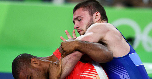 Olympic Games 2016 in Rio de Janeiro: Davit Chakvetadze (Russia) and Jan Beleniuk (Ukraine). Sputnik/Alexander Wilf Olympic Games 2016 in Rio de Janeiro: Davit Chakvetadze (Russia) and Jan Beleniuk (Ukraine). Sputnik/Alexander Wilf