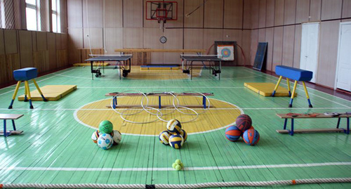 A gym. Photo: http://gtrk-saratov.ru/news/novyj_sportzal_poyavilsya_v_shkole_sovetskogo_rajona/ A gym. Photo: http://gtrk-saratov.ru/news/novyj_sportzal_poyavilsya_v_shkole_sovetskogo_rajona/