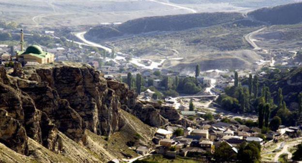 The village of Gubden. Karabudakhkent District of Dagestan. Photo: Sergey Martyanov, Eldar Rasulov http://odnoselchane.ru/ The village of Gubden. Karabudakhkent District of Dagestan. Photo: Sergey Martyanov, Eldar Rasulov http://odnoselchane.ru/