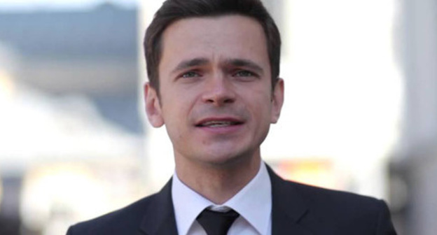 Ilya Yashin. Screenshot of video posted by 1DAY1NAME, https://www.youtube.com/watch?v=qJiQI5qe0LM Ilya Yashin. Screenshot of video posted by 1DAY1NAME, https://www.youtube.com/watch?v=qJiQI5qe0LM