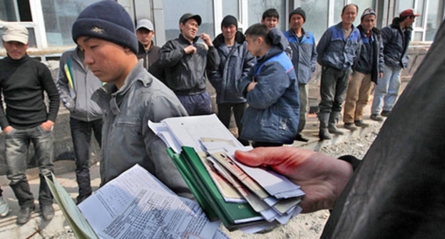 Migrants. Photo: http://minval.az/news/123616756 Migrants. Photo: http://minval.az/news/123616756