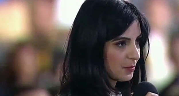Diana Khachatryan at Vladimir Putin's press conference. Screenshot of the video 'Putin's press conference. Question of Diana Khachatryan', http://www.novayagazeta.ru/tv/topics/61537.html Diana Khachatryan at Vladimir Putin's press conference. Screenshot of the video 'Putin's press conference. Question of Diana Khachatryan', http://www.novayagazeta.ru/tv/topics/61537.html