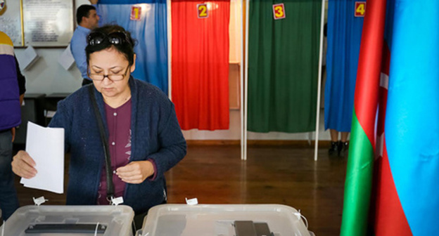 Voting at the referendum on amendments to the Constitution of Azerbaijan. Photo by Aziz Karimov for the 'Caucasian Knot'. Voting at the referendum on amendments to the Constitution of Azerbaijan. Photo by Aziz Karimov for the 'Caucasian Knot'.