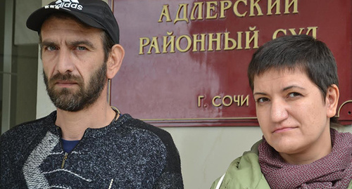 Mardiros Demerchyan and chief of legal department of the "Public Verdict" Foundation Elena Pershakova. Photo by Svetlana Kravchenko for the 'Caucasian Knot'. Mardiros Demerchyan and chief of legal department of the "Public Verdict" Foundation Elena Pershakova. Photo by Svetlana Kravchenko for the 'Caucasian Knot'.