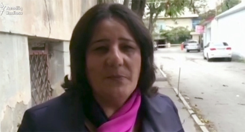 Gezyal Bairamly. Photo: screenshot of video: http://www.radioazadlyg.org/a/gozel-bayramli-polise-chagirildi-/28053199.html Gezyal Bairamly. Photo: screenshot of video: http://www.radioazadlyg.org/a/gozel-bayramli-polise-chagirildi-/28053199.html