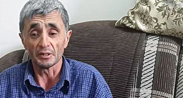 Ramazan Djalaldinov. Screenshot of a video by the user gazetachernovik https://www.youtube.com/watch?v=lIe7JKRLRXo Ramazan Djalaldinov. Screenshot of a video by the user gazetachernovik https://www.youtube.com/watch?v=lIe7JKRLRXo