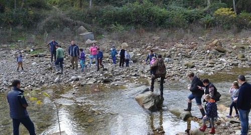 The families with many children don't have access to their land plots because of the Kudepsta River. Sochi, November 12, 2016. Photo by Svetlana Kravchenko for the "Caucasian Knot" The families with many children don't have access to their land plots because of the Kudepsta River. Sochi, November 12, 2016. Photo by Svetlana Kravchenko for the "Caucasian Knot"