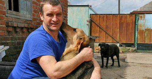 Pavel Alekhin, an owner of the shelter. Photo by Anna Gritsevich for the "Caucasian Knot" Pavel Alekhin, an owner of the shelter. Photo by Anna Gritsevich for the "Caucasian Knot"