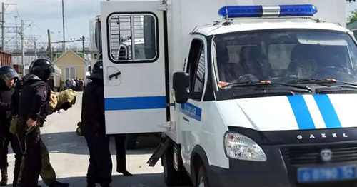 Policemen during detention. Photo: http://nac.gov.ru Policemen during detention. Photo: http://nac.gov.ru