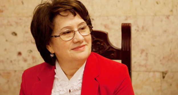 Burliyat Tokbolatova. Photo: http://www.vestikavkaza.ru/news/Burliyat-Tokbolatova-vozglavila-Minpechati-Dagestana.html Burliyat Tokbolatova. Photo: http://www.vestikavkaza.ru/news/Burliyat-Tokbolatova-vozglavila-Minpechati-Dagestana.html