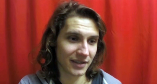 Blogger Alexander Sidorov. Screenshot of video: https://vk.com/siberianguyru